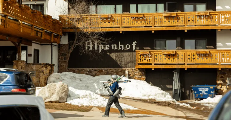 Alpenhof Lodge