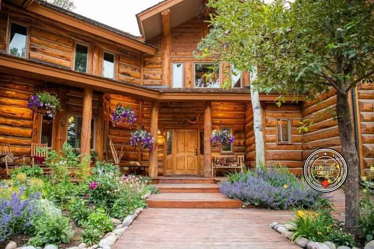 Bentwood Inn